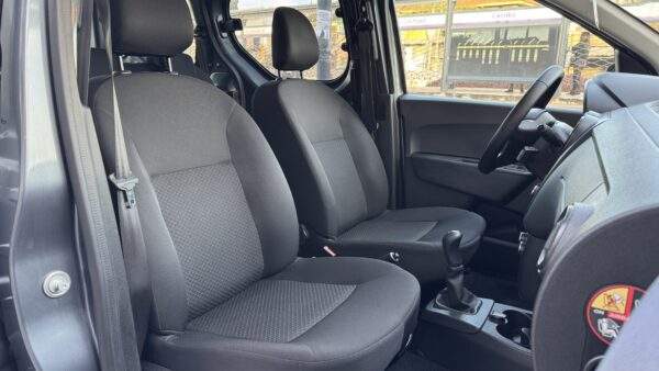 Kangoo Confort 5as 1.6 - Image 18