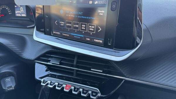 208 Active 1.6 - Image 10