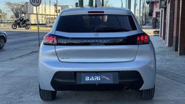 208 Active 1.6 - Image 5