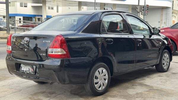 Etios Xs 1.5 - Image 3