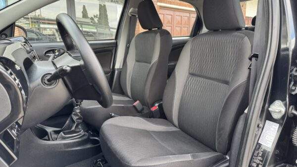 Etios Xs 1.5 - Image 11